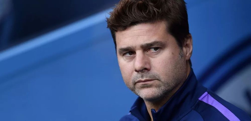 问鼎- 里程碑夜！纽卡斯尔迎来里程碑，中超清晨刷纪录，悬念犹存，更衣室氛围转暖