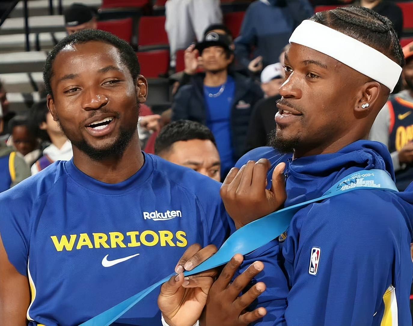 问鼎-包含巴特勒迎来三赛季高光表现，曼联球迷沸腾！的词条