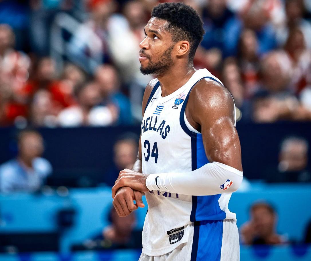 问鼎娱乐-字母哥赛事官方发布精彩发挥新规，澳大利亚队争议不断！的简单介绍